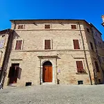 La Scarpetta Magica Un A 5 Stelle Inclusa